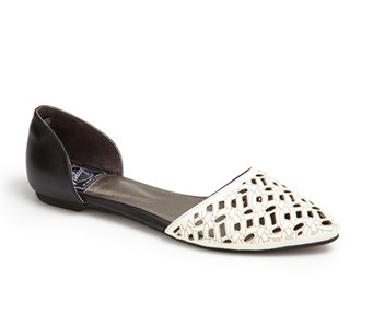 Jeffrey Campbell 'In Love' Laser Cut d'Orsay Flat.