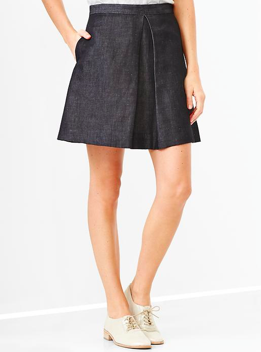 Gap Single-Pleat Chambray Skirt.